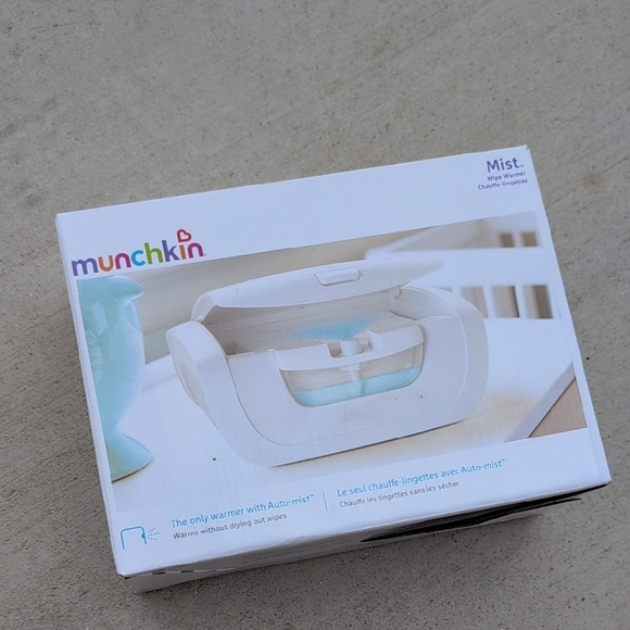 Munchkin Mist Wipe Warmer in White and Blue - Picture 1 of 4